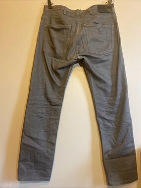 Armani Jeans Men Size 32/30 Straight‎ Leg Skinny Jeans Gray